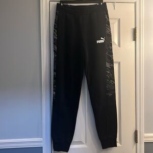 Mens puma pants size M
